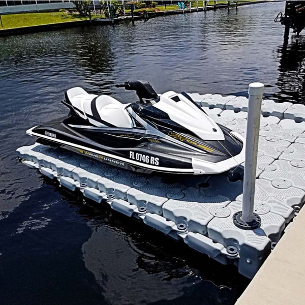 The Power of Cavitation Cleaning for Floating Docks